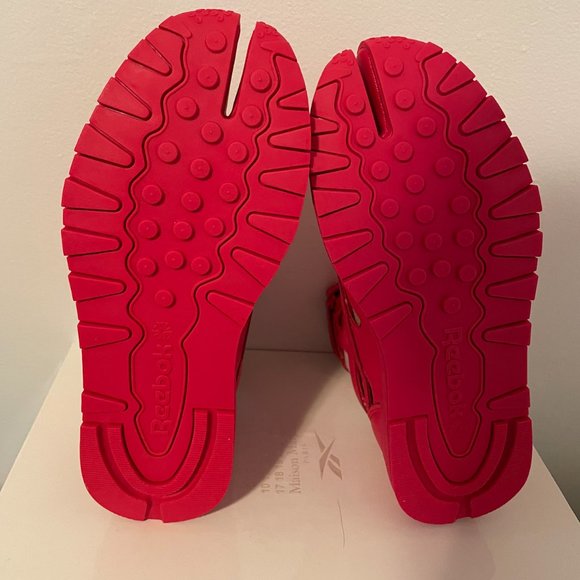 Maison Margiela Reebok Classic Leather Tabi High Red Shoes - Picture 4 of 5